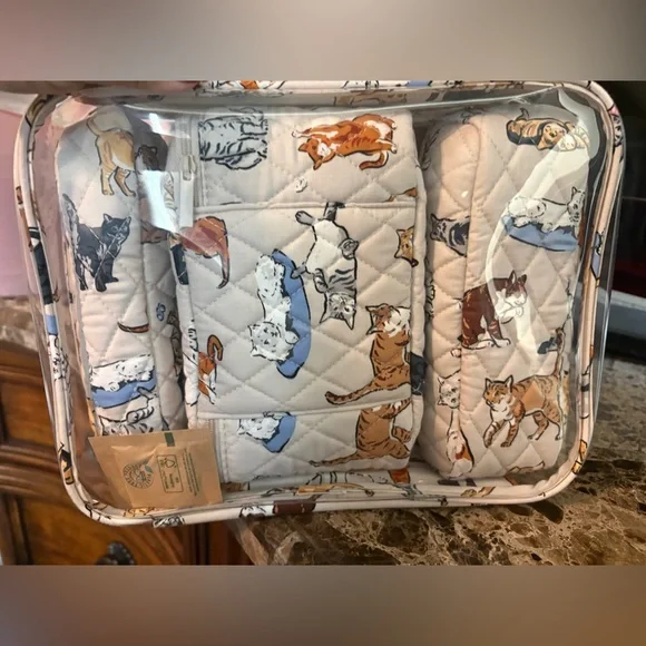 Vera Bradley Quilted Cat Print Cosmetic Pouch Set - Cream with Multicolor Cats - Picture 2 of 2